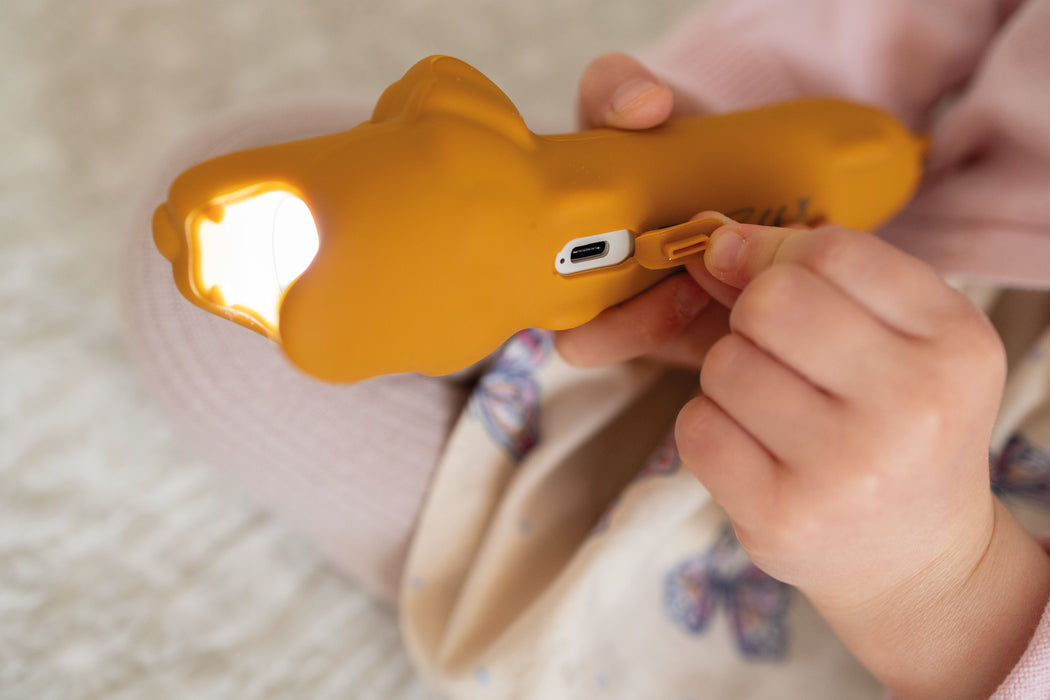 Rabbit&Friends - 52-0083- Lion Silicone Flashlight