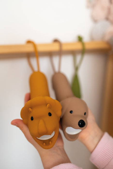 Rabbit&Friends - 52-0083- Lion Silicone Flashlight