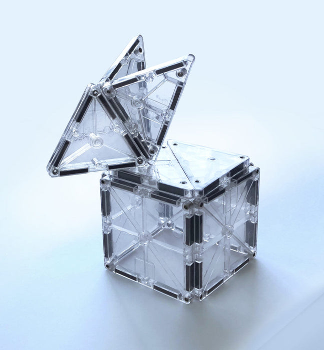 18716 - MAGNA-TILES® ICE 16 Piece Set - UITLOPEND - LAATSTE VOORRAAD