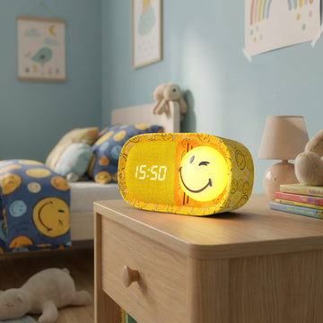 MOB - Dreamy Clock Smiley World - Geel