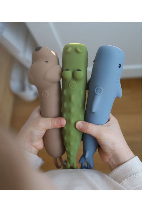 Rabbit&Friends - 52-0081- Buddy Dog Silicone Flashlight