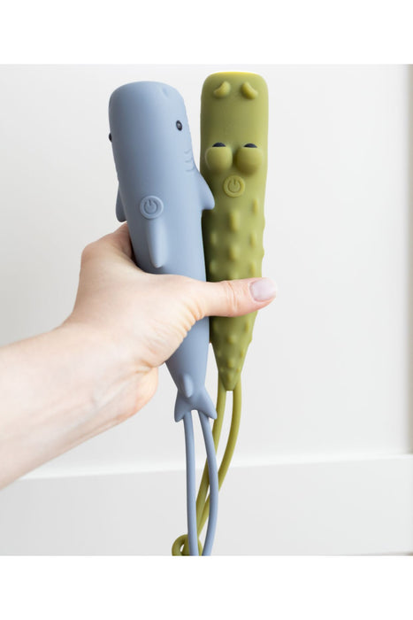 Rabbit&Friends - 52-0081- Buddy Dog Silicone Flashlight